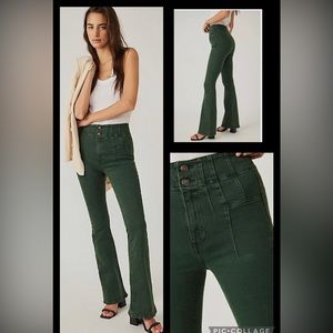 🆕Free People Jayde Cord High Rise Flare Jeans.